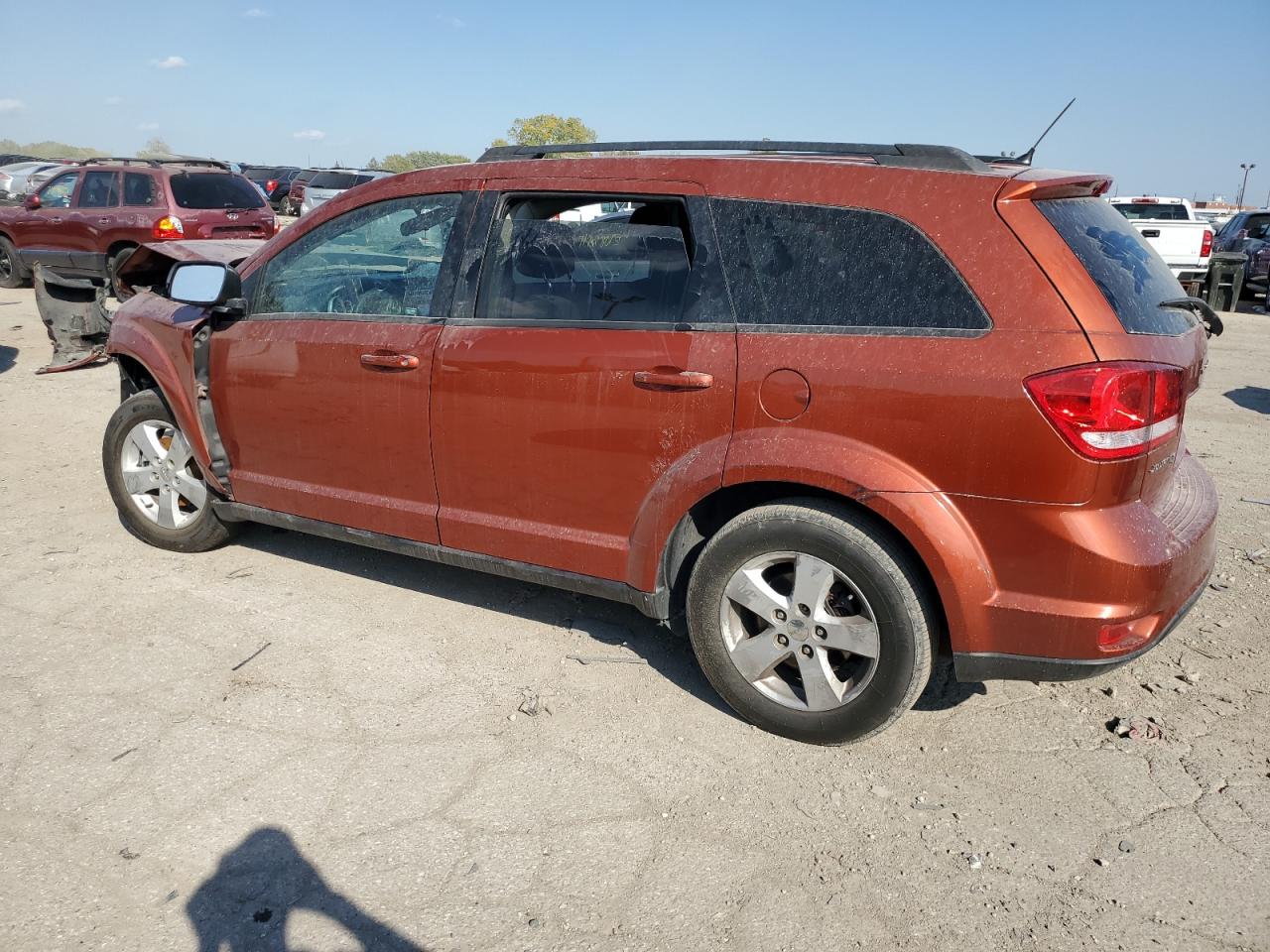 Photo 1 VIN: 3C4PDCBG4CT315650 - DODGE JOURNEY 