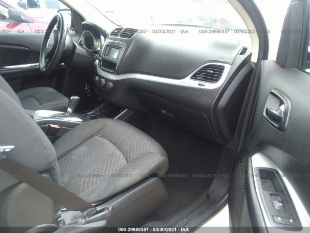 Photo 4 VIN: 3C4PDCBG4DT541303 - DODGE JOURNEY 