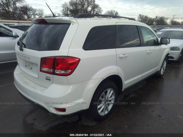 Photo 3 VIN: 3C4PDCBG4DT571076 - DODGE JOURNEY 