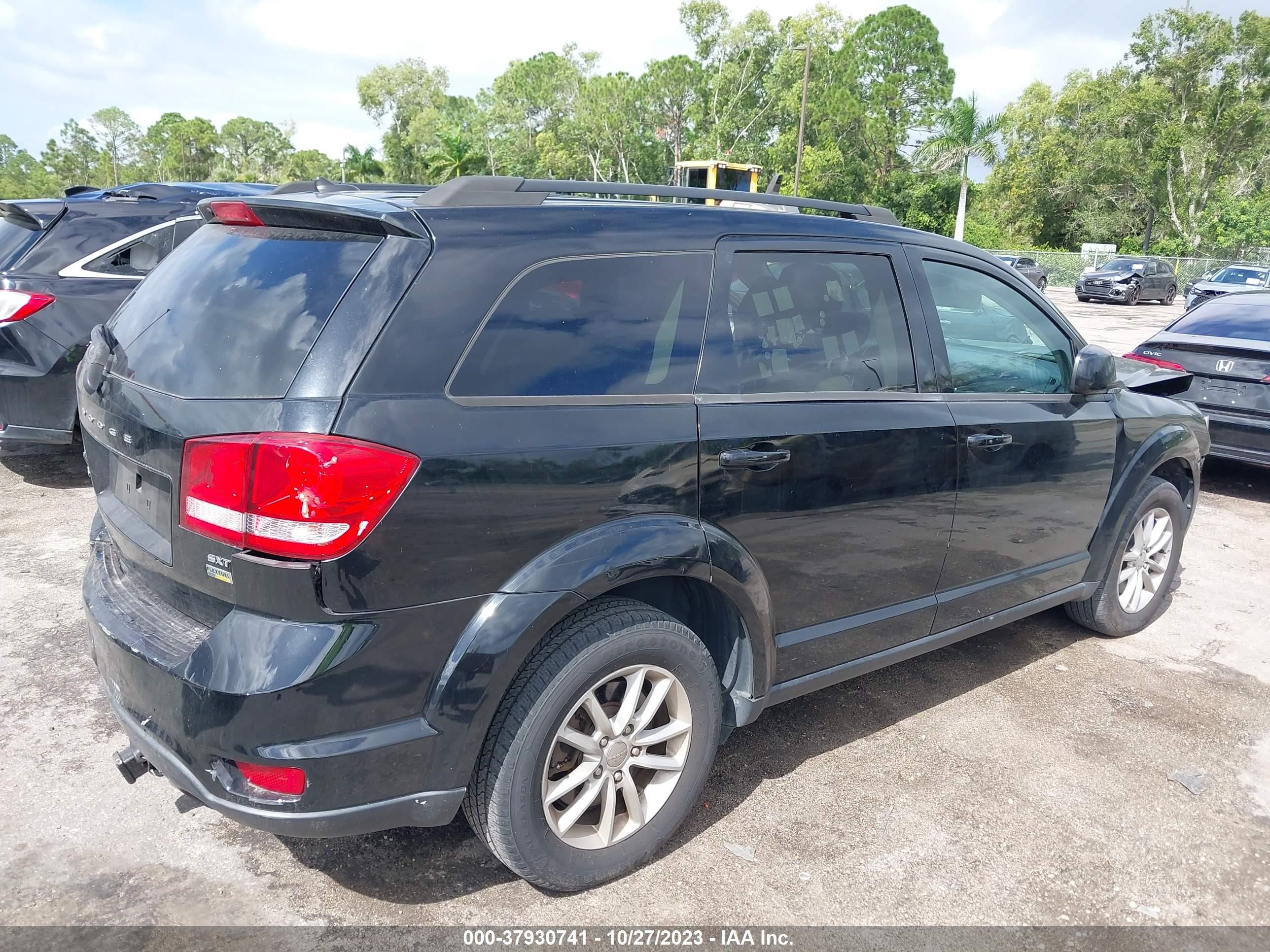 Photo 3 VIN: 3C4PDCBG4FT595283 - DODGE JOURNEY 