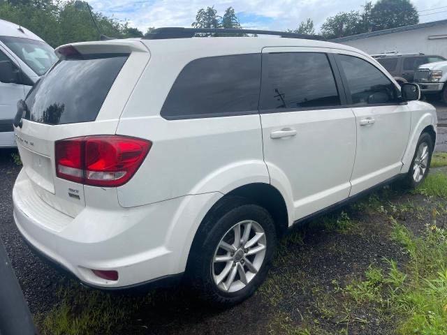 Photo 3 VIN: 3C4PDCBG4FT673996 - DODGE JOURNEY 