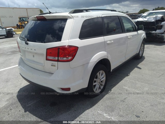 Photo 3 VIN: 3C4PDCBG4FT677062 - DODGE JOURNEY 