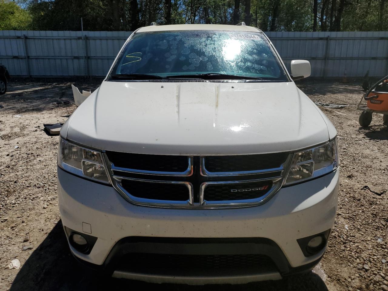 Photo 4 VIN: 3C4PDCBG4FT727166 - DODGE JOURNEY 