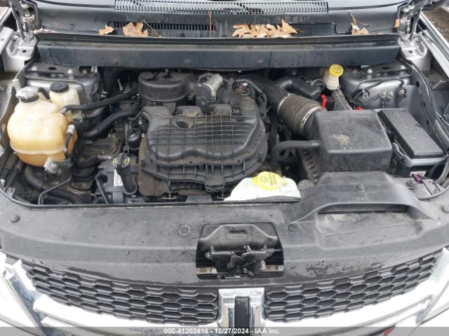 Photo 9 VIN: 3C4PDCBG4HT589423 - DODGE JOURNEY 