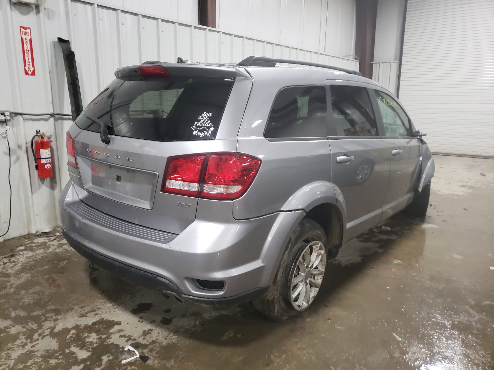 Photo 3 VIN: 3C4PDCBG4HT605328 - DODGE JOURNEY SX 