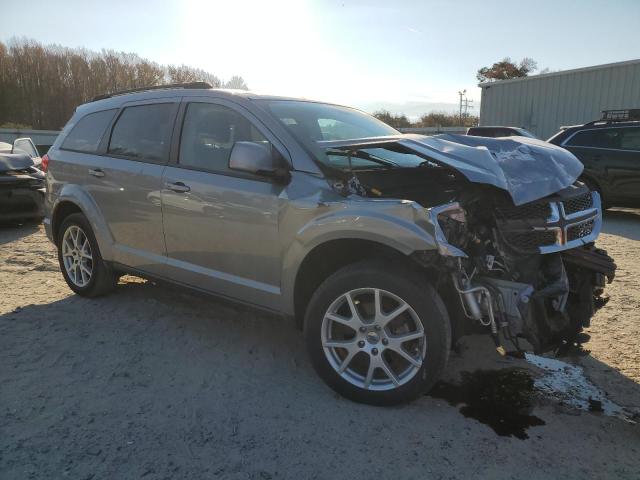 Photo 3 VIN: 3C4PDCBG4JT209244 - DODGE JOURNEY SX 