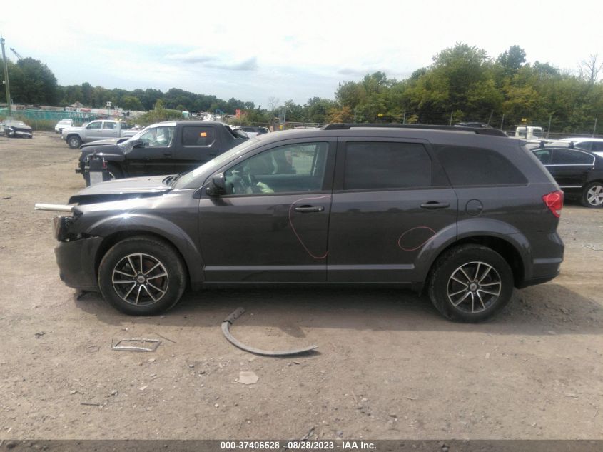 Photo 13 VIN: 3C4PDCBG4JT507504 - DODGE JOURNEY 