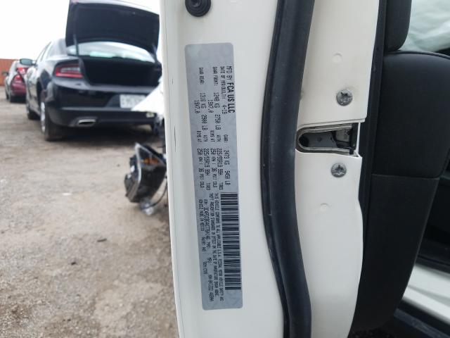 Photo 9 VIN: 3C4PDCBG4KT764146 - DODGE JOURNEY SE 