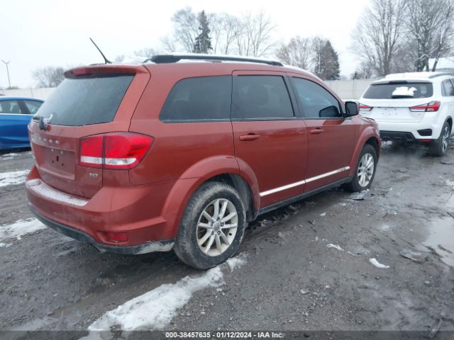 Photo 3 VIN: 3C4PDCBG5DT564055 - DODGE JOURNEY 