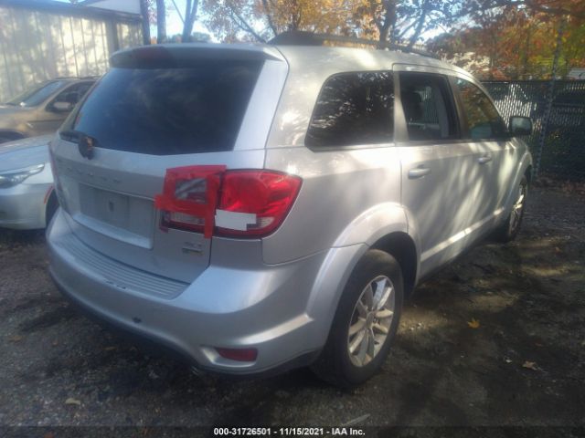 Photo 3 VIN: 3C4PDCBG5DT630393 - DODGE JOURNEY 