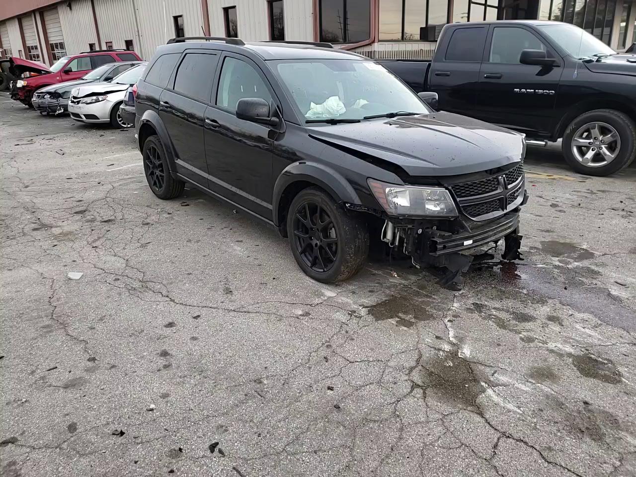 Photo 10 VIN: 3C4PDCBG5DT695499 - DODGE JOURNEY SX 