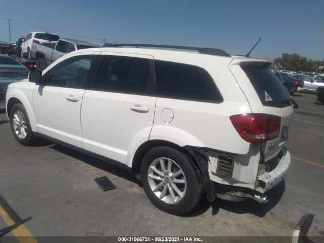 Photo 2 VIN: 3C4PDCBG5DT695860 - DODGE JOURNEY 