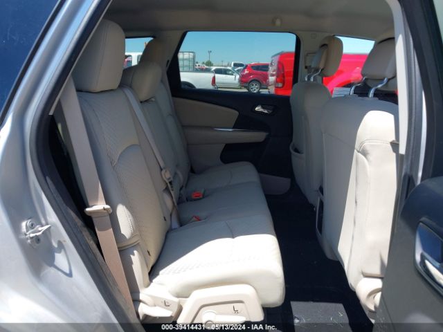 Photo 7 VIN: 3C4PDCBG5DT697236 - DODGE JOURNEY 