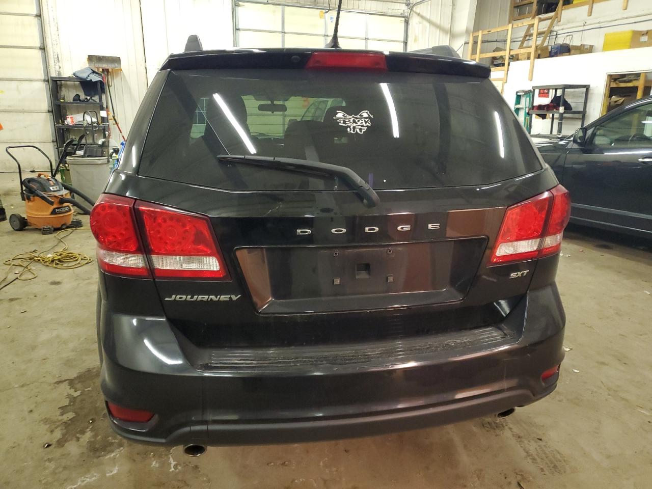 Photo 5 VIN: 3C4PDCBG5ET188815 - DODGE JOURNEY 