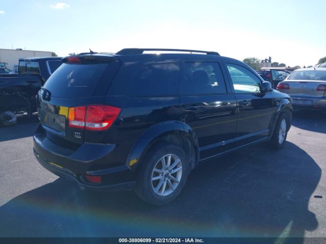 Photo 3 VIN: 3C4PDCBG5GT157230 - DODGE JOURNEY 