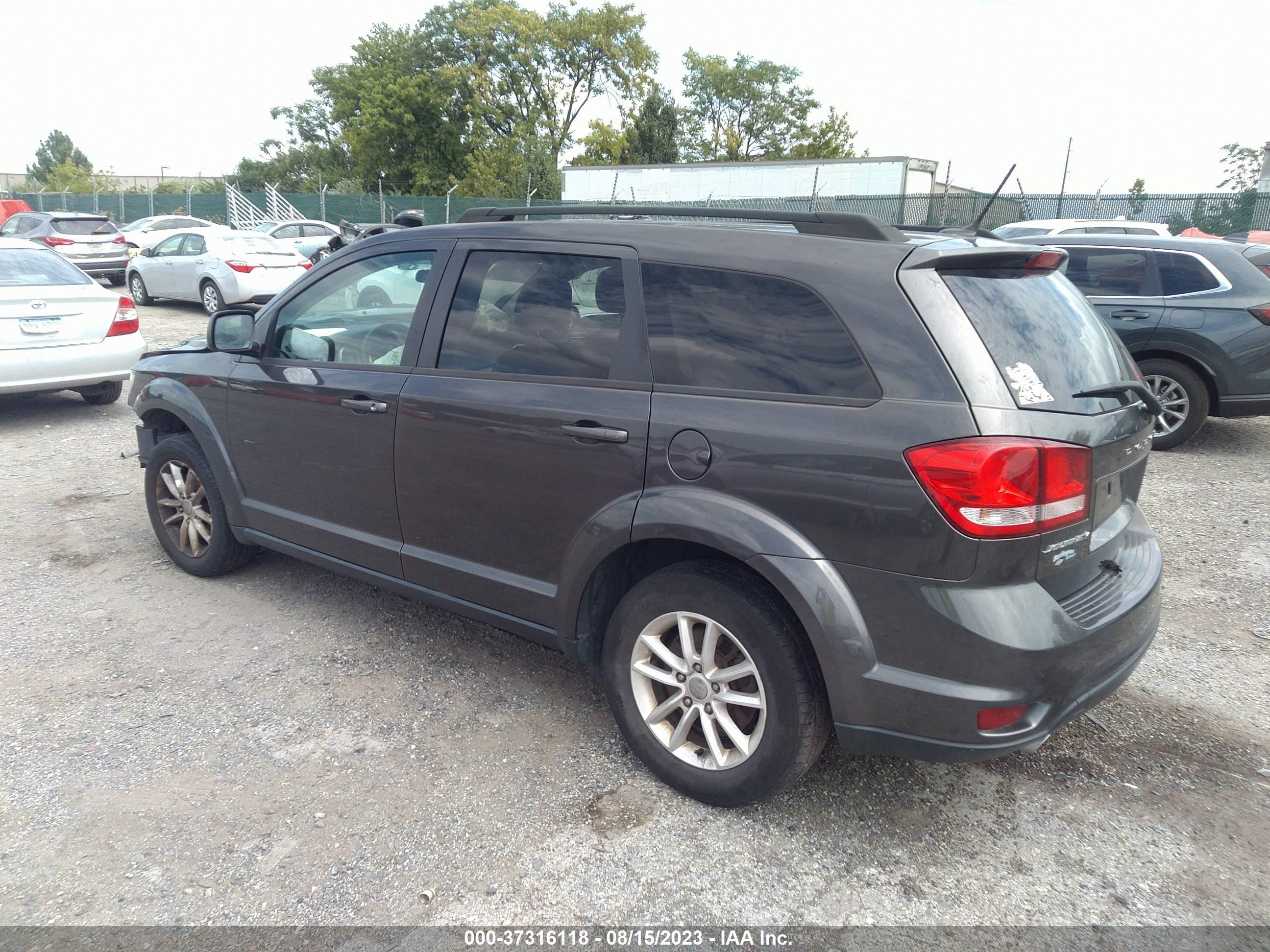 Photo 2 VIN: 3C4PDCBG5GT165943 - DODGE JOURNEY 