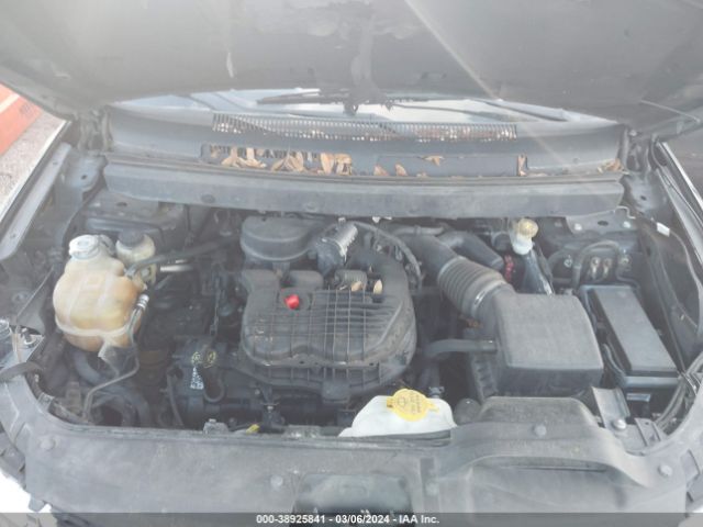 Photo 9 VIN: 3C4PDCBG6CT324513 - DODGE JOURNEY 