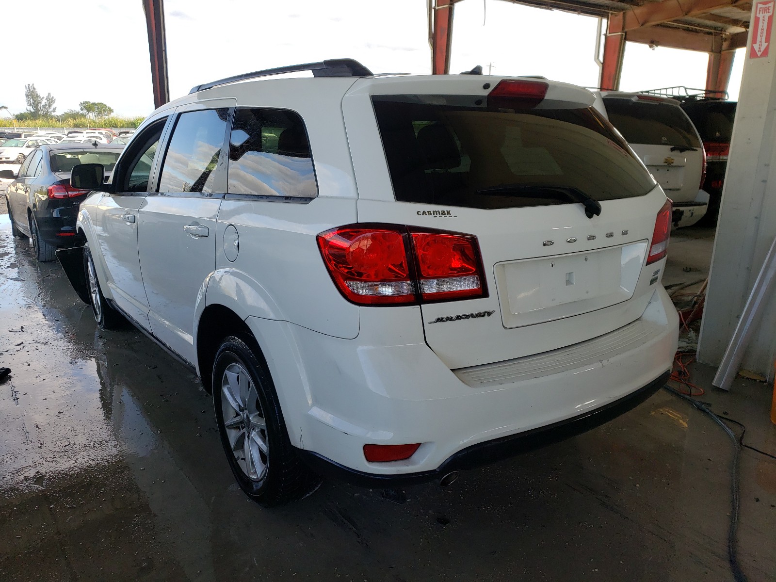 Photo 2 VIN: 3C4PDCBG6ET144287 - DODGE JOURNEY SX 