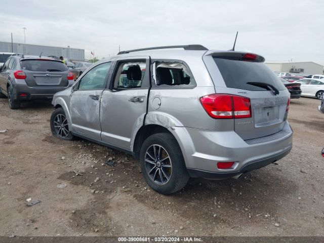 Photo 2 VIN: 3C4PDCBG6JT525681 - DODGE JOURNEY 