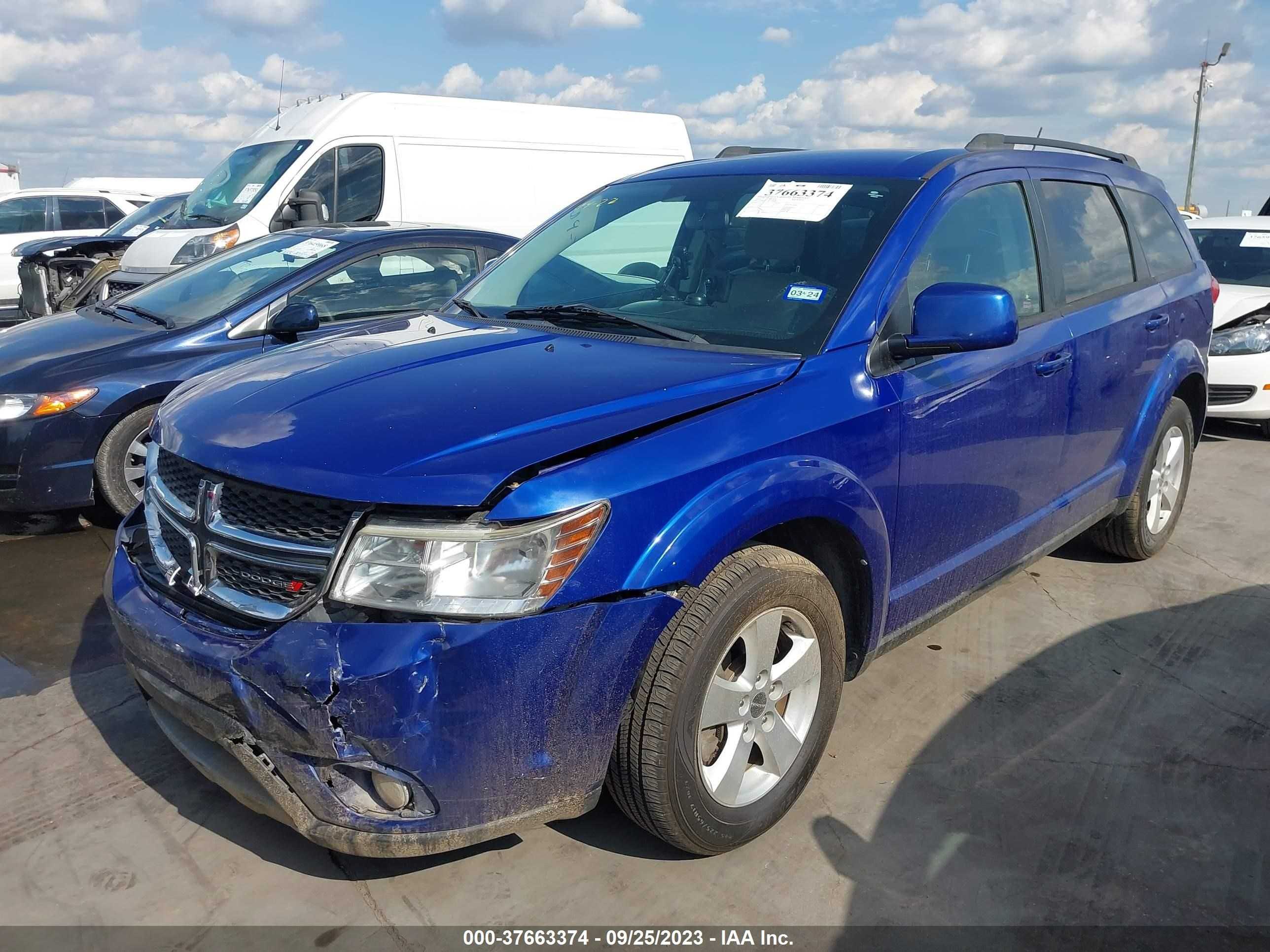 Photo 1 VIN: 3C4PDCBG7CT395008 - DODGE JOURNEY 