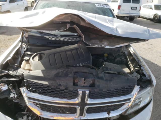 Photo 6 VIN: 3C4PDCBG7DT681426 - DODGE JOURNEY SX 