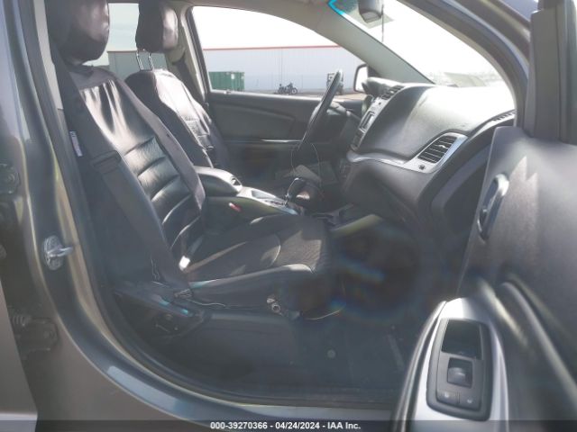 Photo 4 VIN: 3C4PDCBG7DT696976 - DODGE JOURNEY 