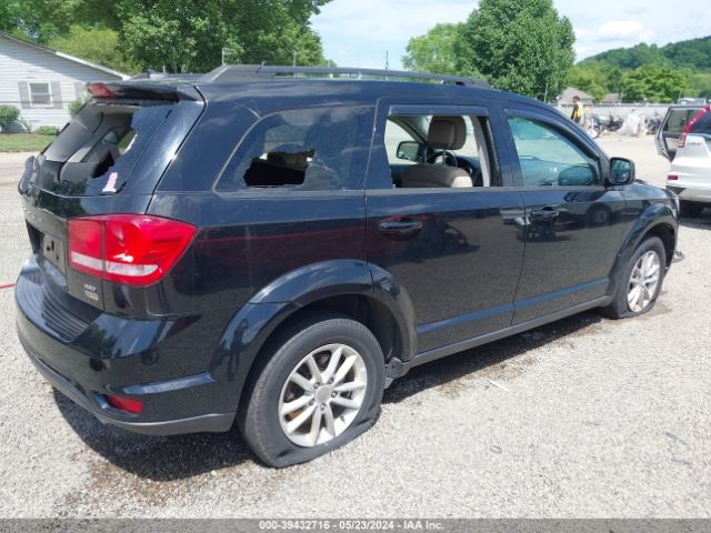 Photo 3 VIN: 3C4PDCBG7ET144220 - DODGE JOURNEY 