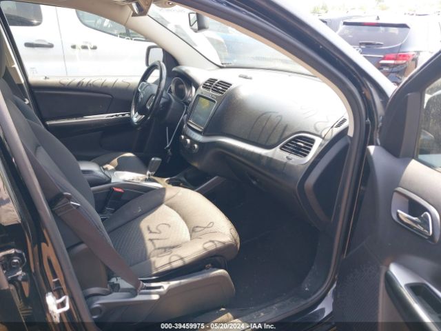 Photo 4 VIN: 3C4PDCBG7FT516978 - DODGE JOURNEY 