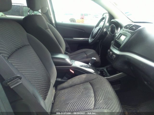 Photo 4 VIN: 3C4PDCBG7FT542481 - DODGE JOURNEY 