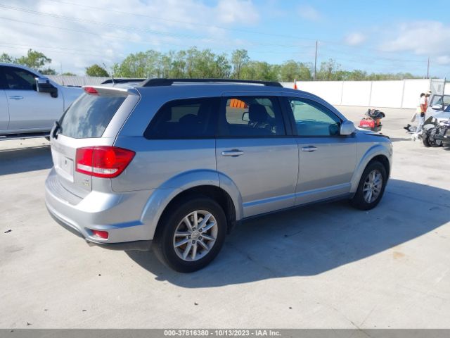 Photo 3 VIN: 3C4PDCBG7FT742504 - DODGE JOURNEY 