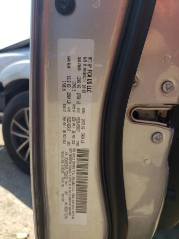 Photo 12 VIN: 3C4PDCBG7JT522692 - DODGE JOURNEY SX 