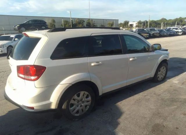 Photo 3 VIN: 3C4PDCBG7KT833332 - DODGE JOURNEY 