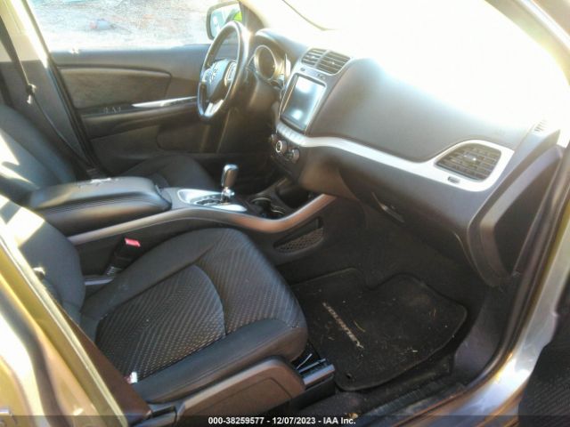 Photo 4 VIN: 3C4PDCBG8CT164411 - DODGE JOURNEY 