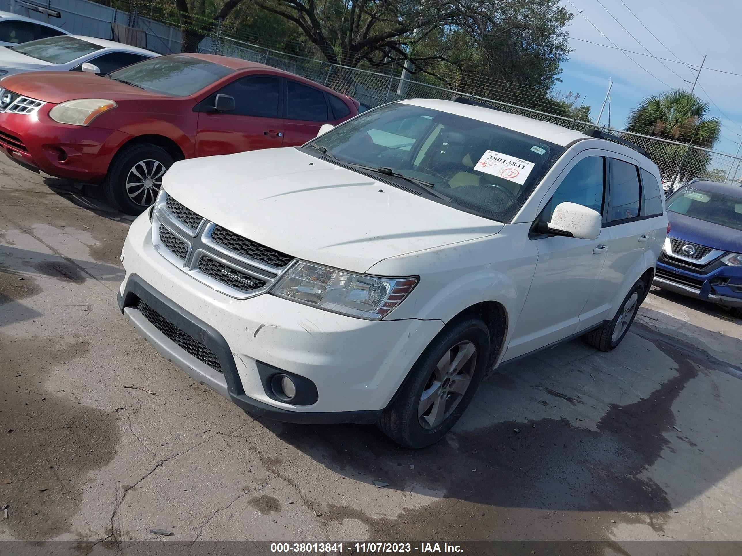 Photo 1 VIN: 3C4PDCBG8CT199269 - DODGE JOURNEY 