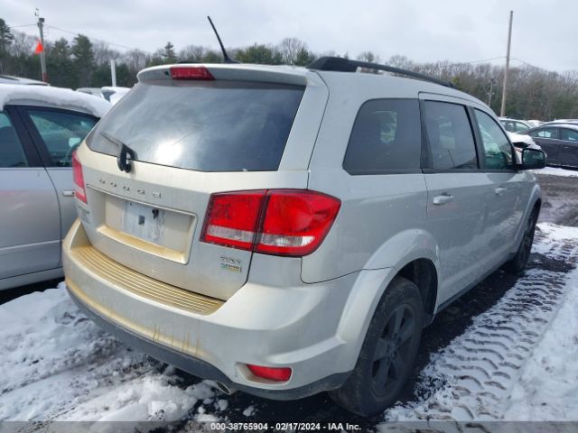 Photo 3 VIN: 3C4PDCBG8CT252259 - DODGE JOURNEY 