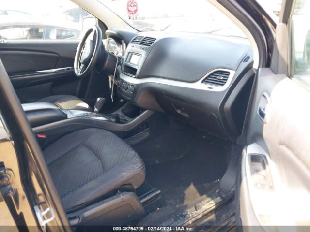 Photo 4 VIN: 3C4PDCBG8CT387810 - DODGE JOURNEY 