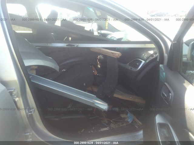 Photo 4 VIN: 3C4PDCBG8DT500494 - DODGE JOURNEY 