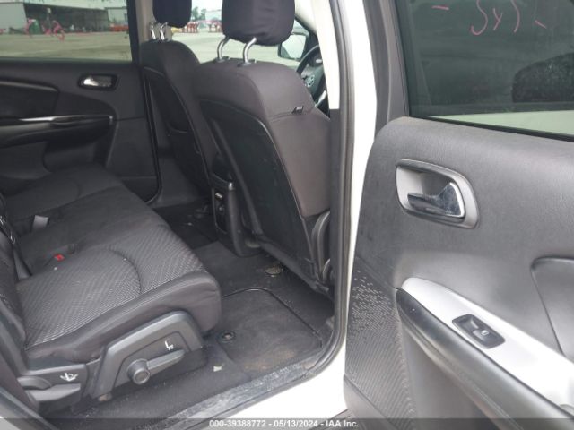 Photo 7 VIN: 3C4PDCBG8ET112246 - DODGE JOURNEY 