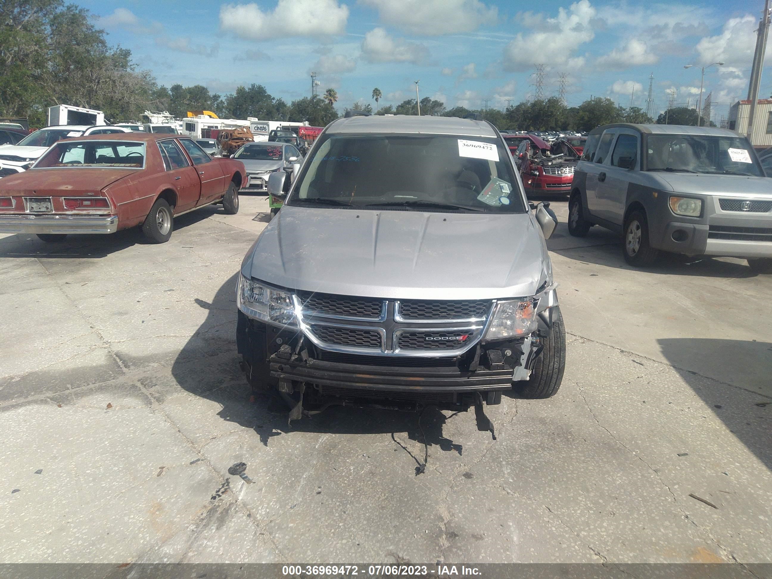 Photo 5 VIN: 3C4PDCBG8ET191756 - DODGE JOURNEY 