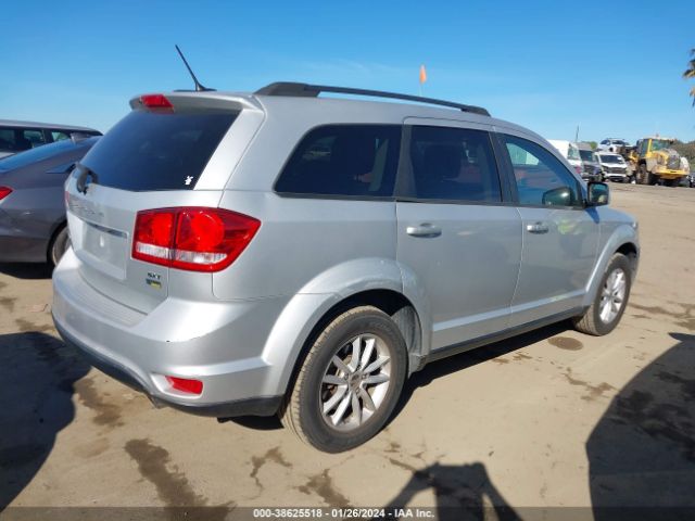 Photo 3 VIN: 3C4PDCBG8ET296989 - DODGE JOURNEY 