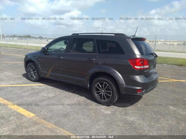 Photo 2 VIN: 3C4PDCBG8JT508820 - DODGE JOURNEY 