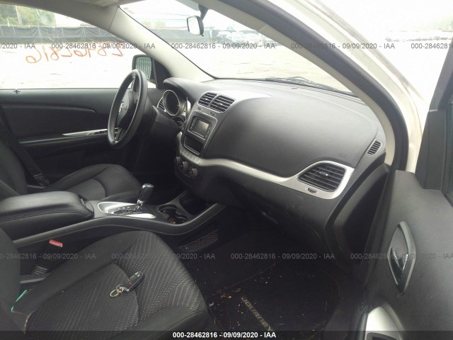 Photo 4 VIN: 3C4PDCBG9CT136049 - DODGE JOURNEY 