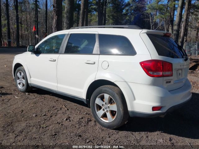 Photo 2 VIN: 3C4PDCBG9CT144541 - DODGE JOURNEY 