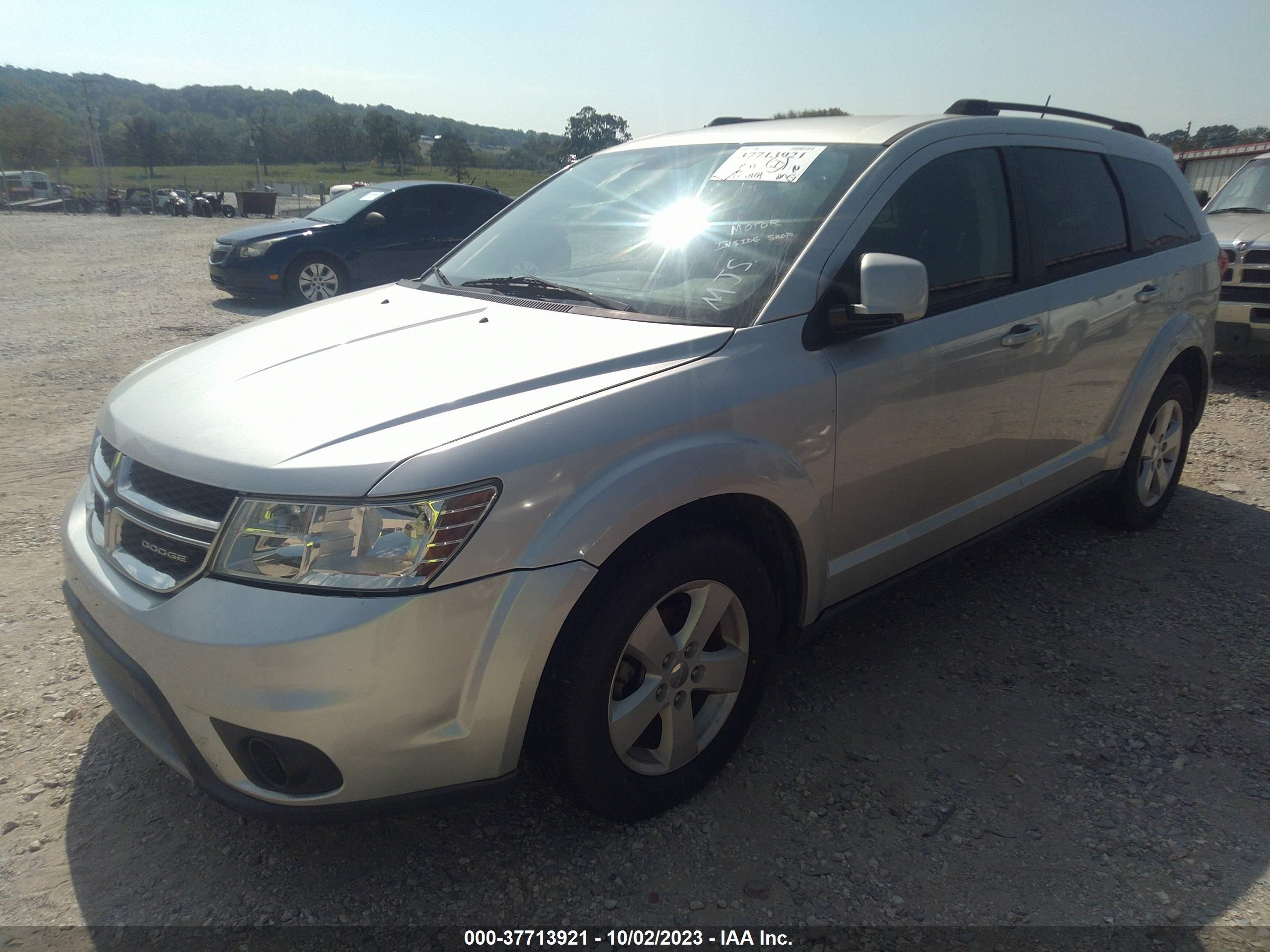 Photo 1 VIN: 3C4PDCBG9CT184179 - DODGE JOURNEY 