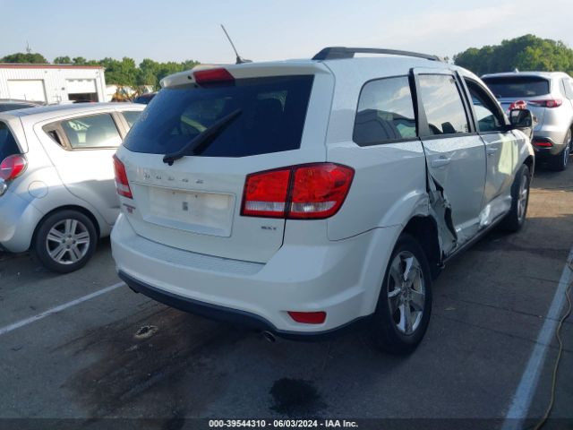 Photo 3 VIN: 3C4PDCBG9CT395687 - DODGE JOURNEY 