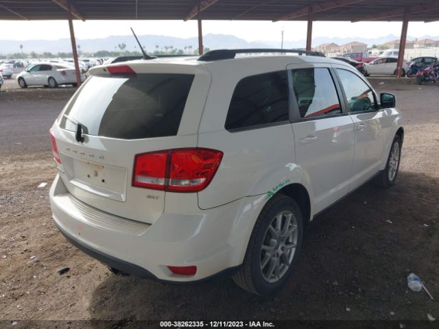 Photo 3 VIN: 3C4PDCBG9FT738695 - DODGE JOURNEY 