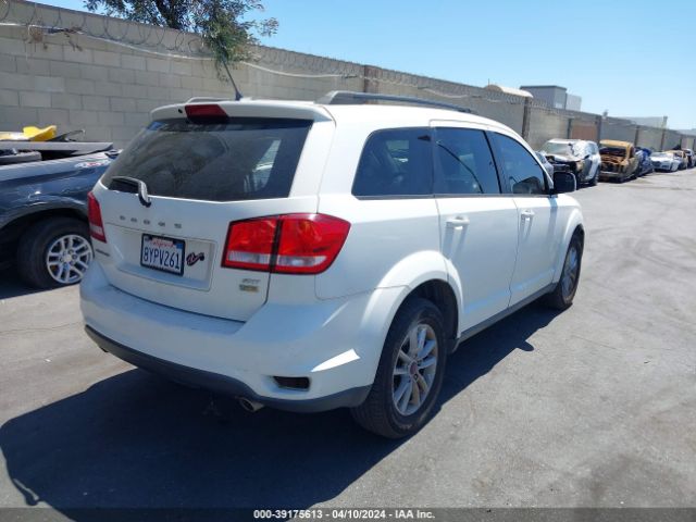 Photo 3 VIN: 3C4PDCBG9FT754590 - DODGE JOURNEY 