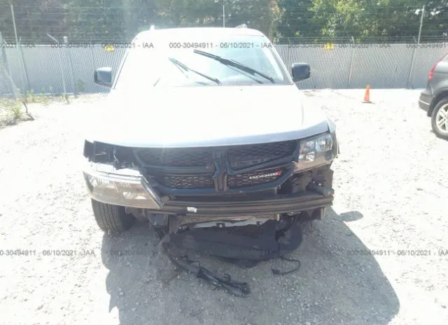 Photo 5 VIN: 3C4PDCBG9JT522709 - DODGE JOURNEY 