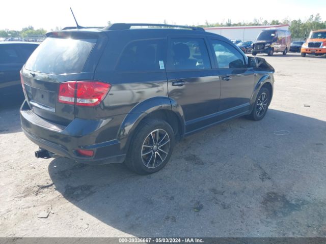 Photo 3 VIN: 3C4PDCBG9KT731644 - DODGE JOURNEY 