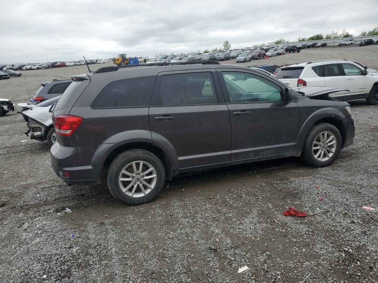 Photo 2 VIN: 3C4PDCBG9KT875243 - DODGE JOURNEY 